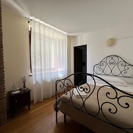 Locanda Sul Lago Santo Stefano Di Sessanio Buitenkant foto