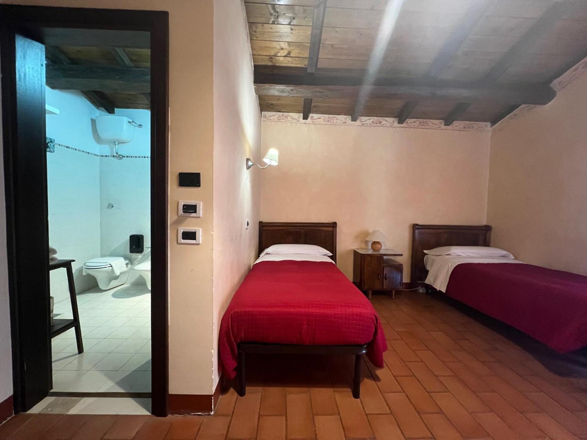 Locanda Sul Lago Santo Stefano Di Sessanio Buitenkant foto